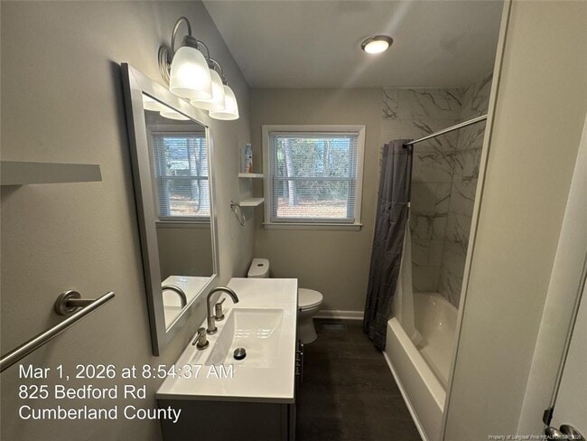 Building Photo - 825 Bedford Rd