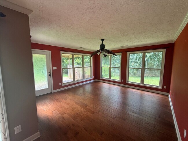 Building Photo - 228 Chronicles Drive