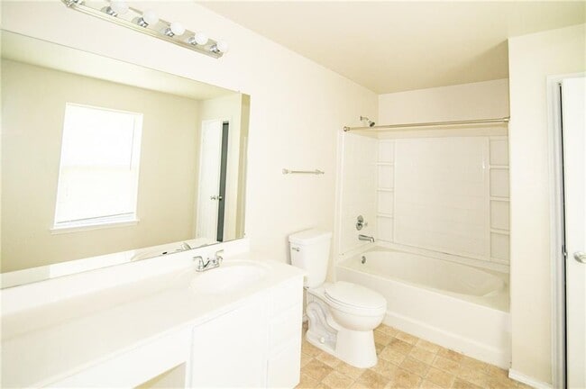 Building Photo - 8436 Fall Meadow Ln