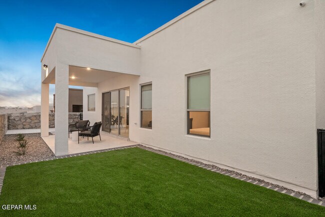 Building Photo - 828 Acton St