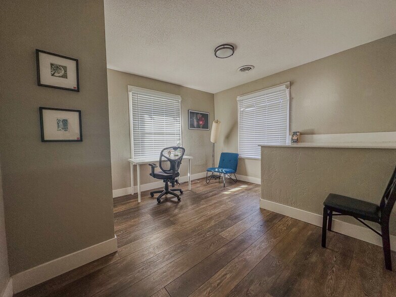 Building Photo - 5532 N Haight Ave