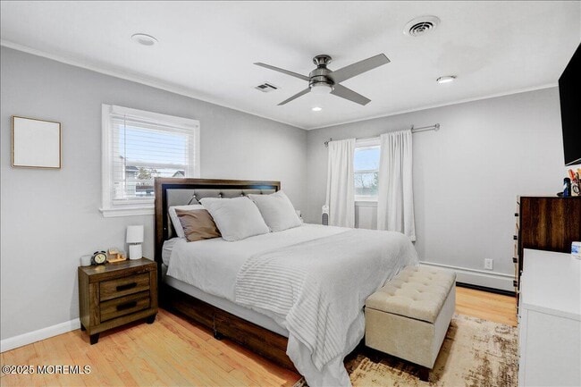 Building Photo - 144 Lower Main St