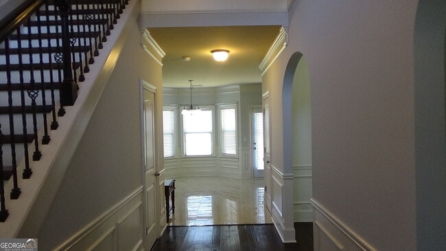 Building Photo - 125 Avondale Dr