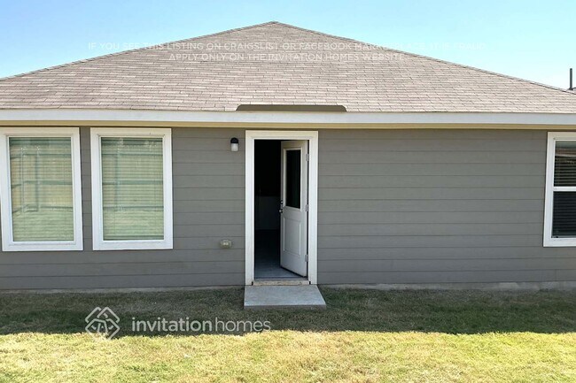 Building Photo - 1128 Catclaw Rd