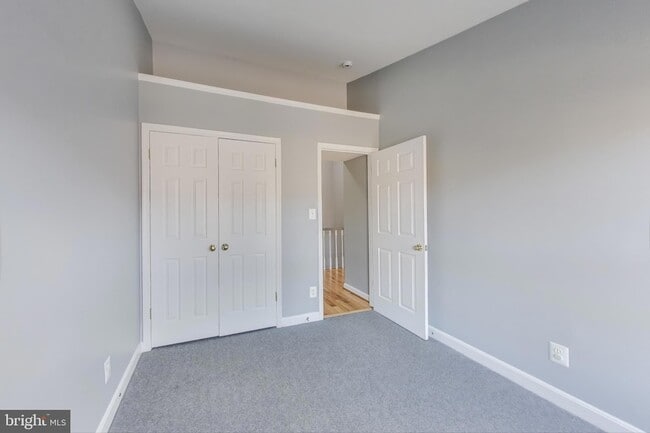 Building Photo - 2851 Strauss Terrace