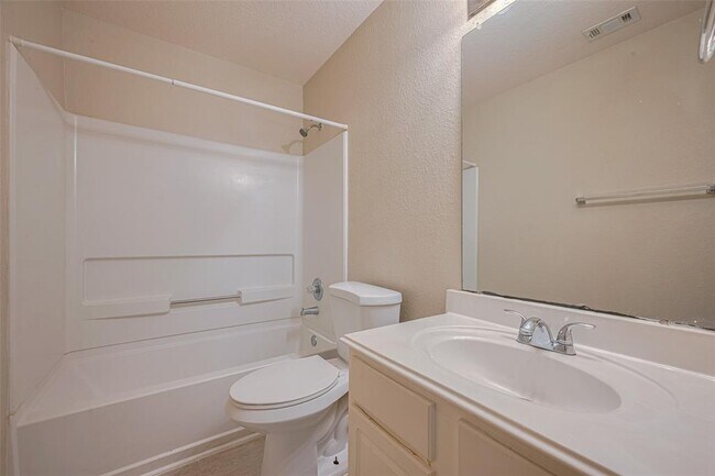 Building Photo - 3834 Pebble Garden Ln