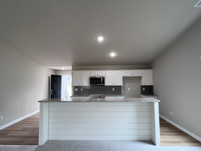 Building Photo - 26 Flatland Dr