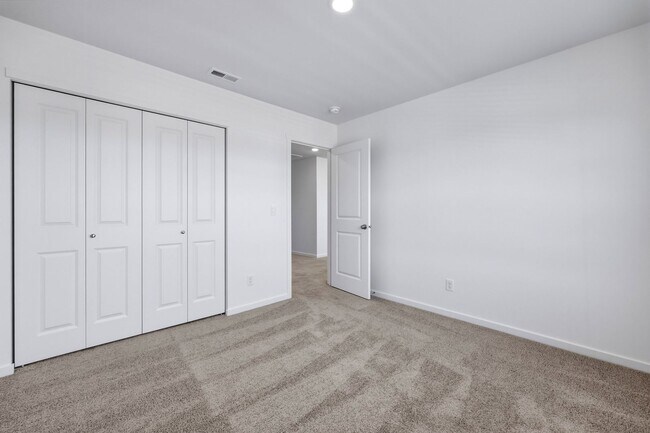 Building Photo - 489 Cremini Lp SE