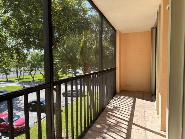 Building Photo - 8420 SW 133rd Avenue Rd