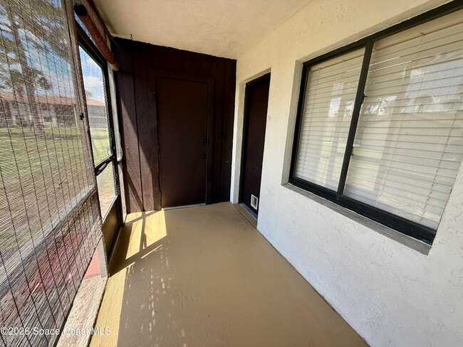 Building Photo - 1515 Huntington Ln