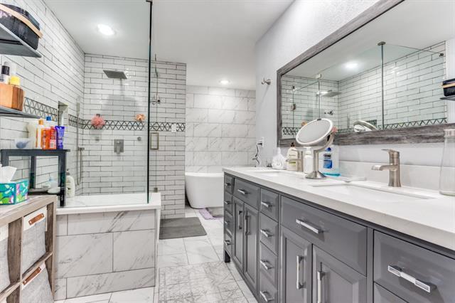 Building Photo - 2012 St Andrews Dr