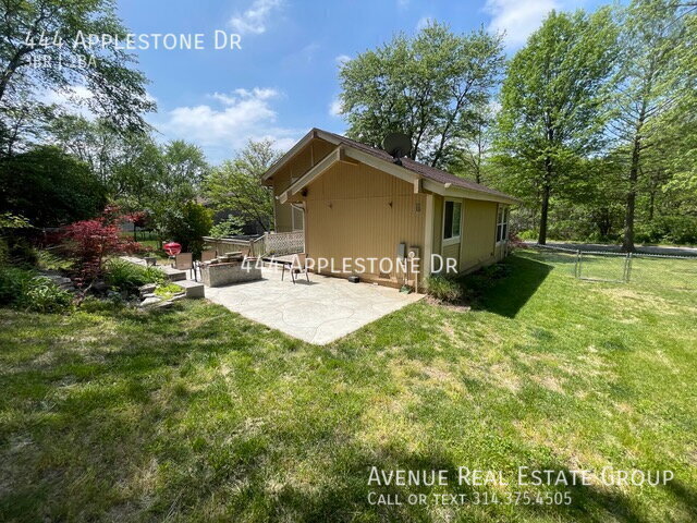 Building Photo - 444 Applestone Dr