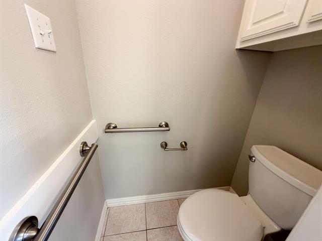 Building Photo - 310 Iroquois Ln