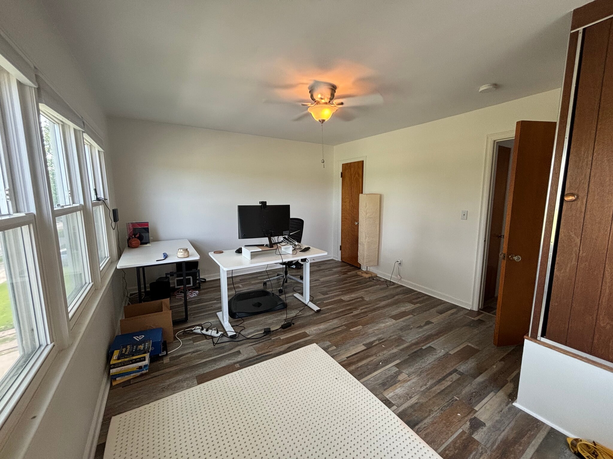 Master bedroom used as office - 506 W Stadium Blvd