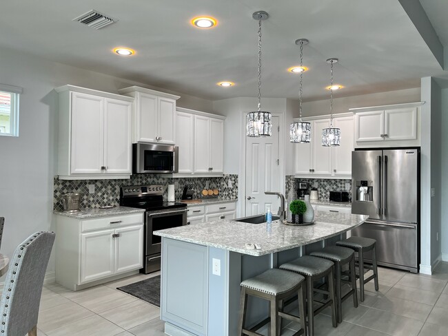 Building Photo - 14607 Topsail Dr