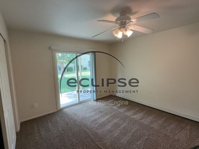 Building Photo - 497 Coronado Ct