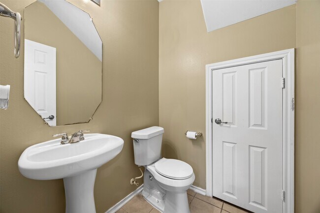 Building Photo - 2765 Maybrook Hollow Ln