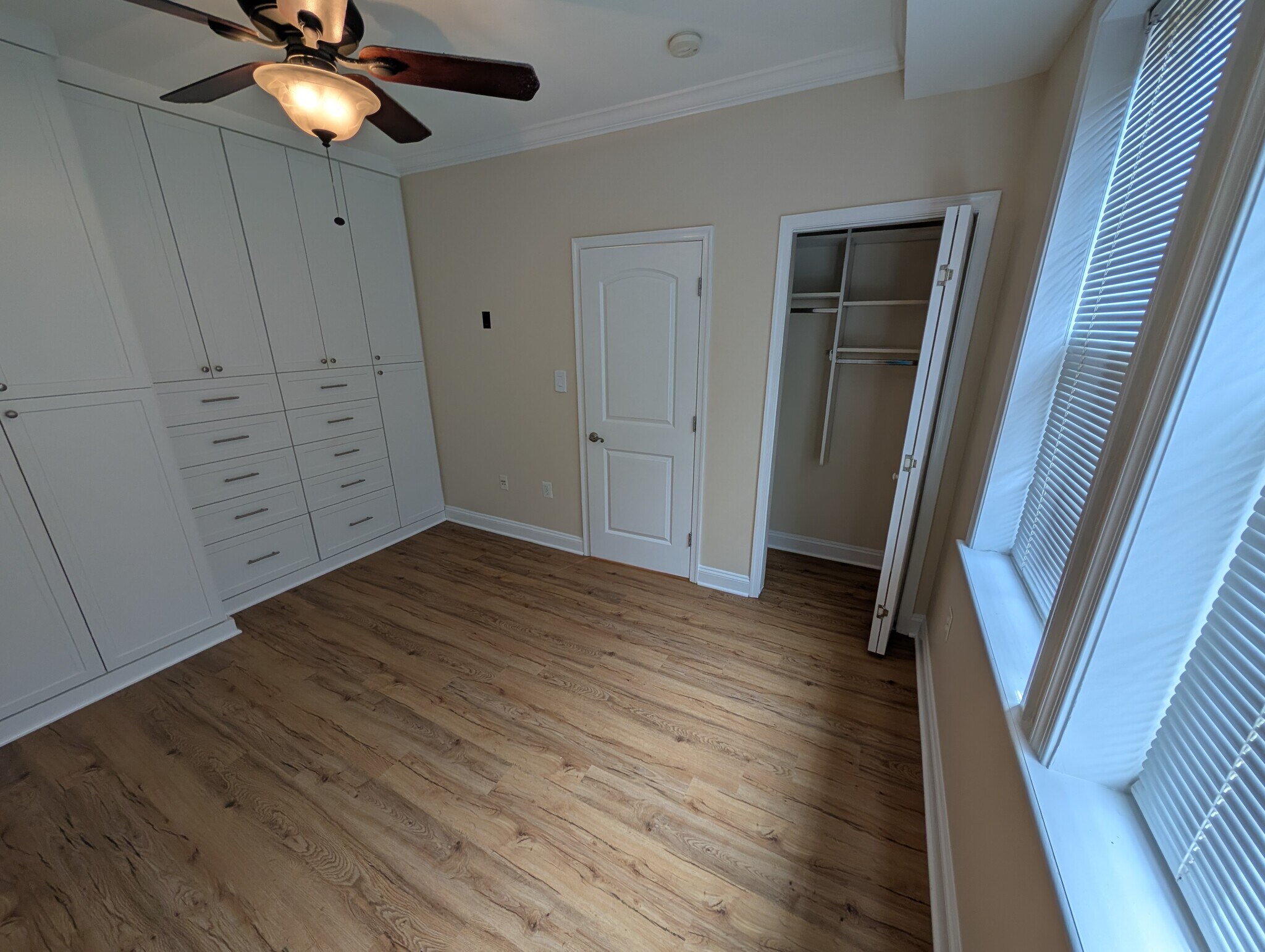 Master bedroom with built-in closet wall - 410 15th St NE