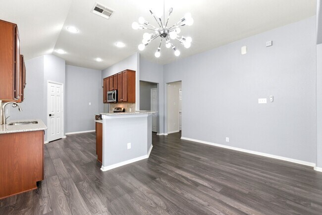 Building Photo - 15002 Miller Meadows Ln