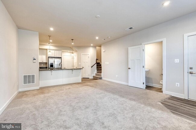 Building Photo - Live in the highly coveted community of Pa...