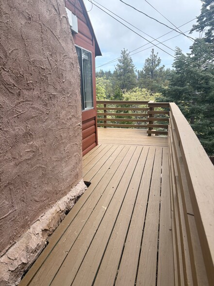 Building Photo - 26302 Lake Forest Dr