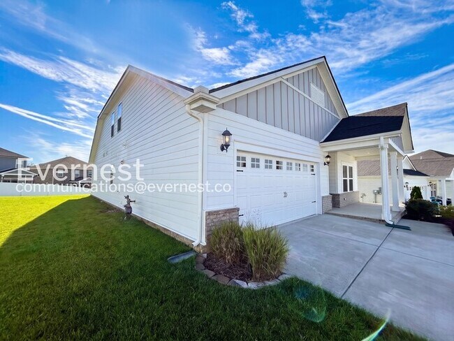 Building Photo - Modern Comfort Meets Community Charm with Garage  / 4 Beds & 3.5 baths / Available Now!