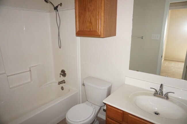 Building Photo - 6549 85th St