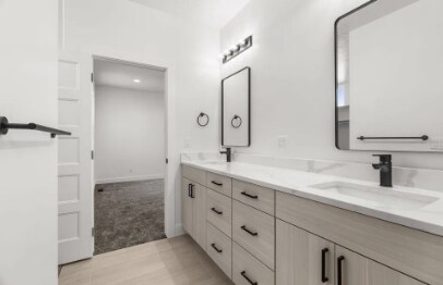 Building Photo - 4160 E 4160 S