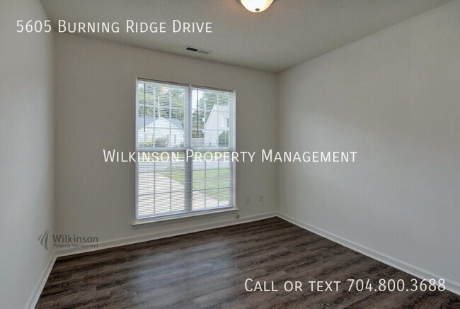 Building Photo - 5605 Burning Ridge Dr