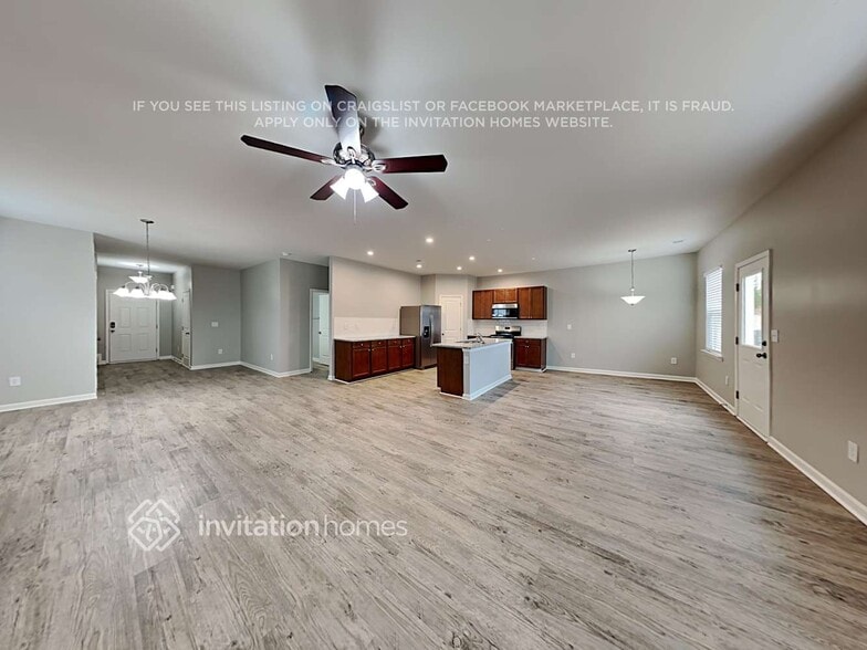 Building Photo - 276 Paulownia Cir