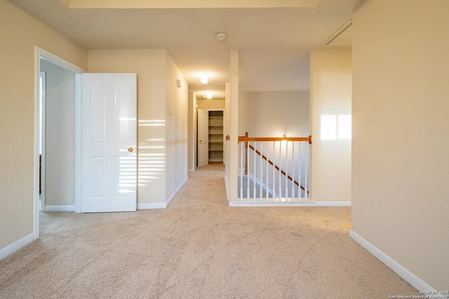 Building Photo - 9207 Larsons Ln