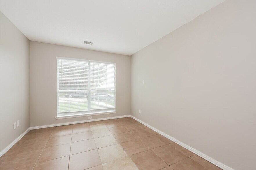Building Photo - 4110 Baccarat Dr