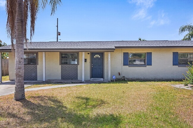Building Photo - Move-In Ready 3-Bedroom Home with Spacious...