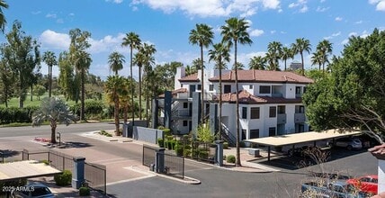 Building Photo - 1100 E Osborn Rd