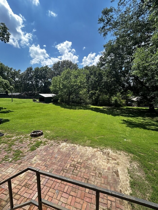 Building Photo - Charming 3 Bed, 2 Bath Rental Home in Mart...