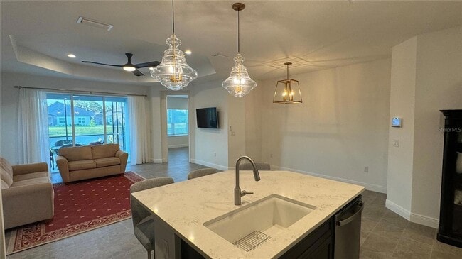 Building Photo - 14608 Barefoot Ln