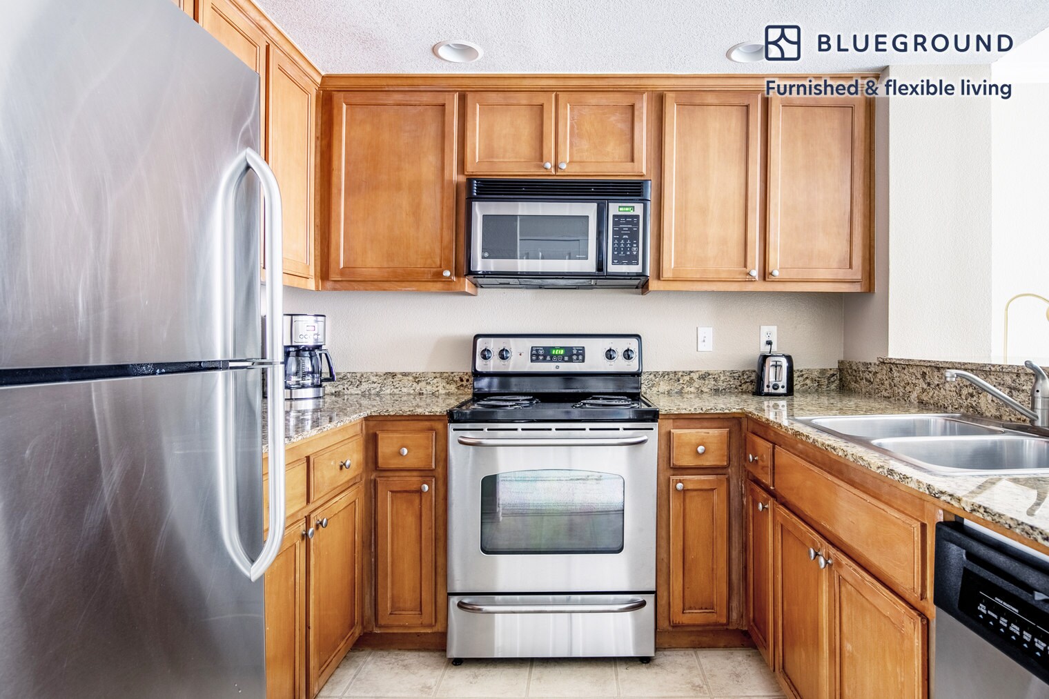 Building Photo - 1510 Vista Club Cir