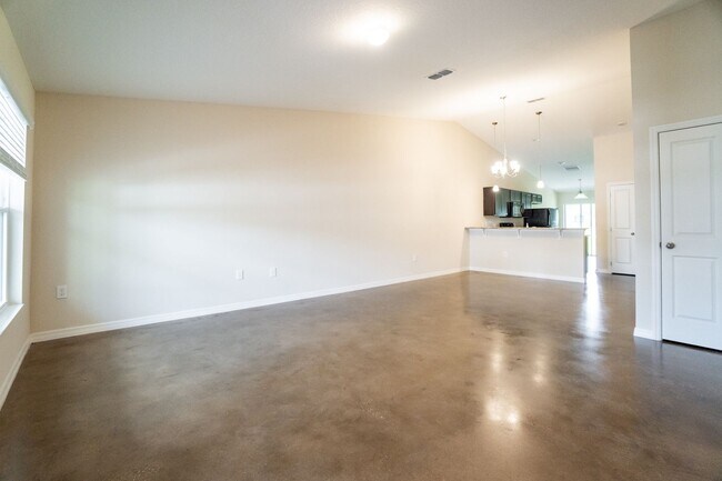 Building Photo - Beautiful 3/2 Energy Efficient 1 Story Att...