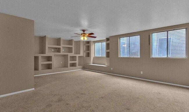 Building Photo - 3110 W Baylor Ln