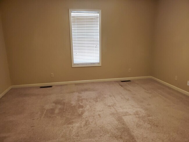 Building Photo - Lakeside School District