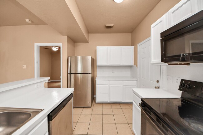 Building Photo - 8130 Jutland Rd