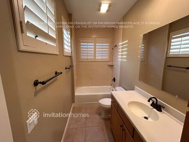 Building Photo - 6270 Parmeron Ln