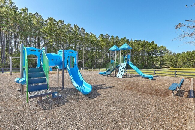 Building Photo - 230 Cameron St