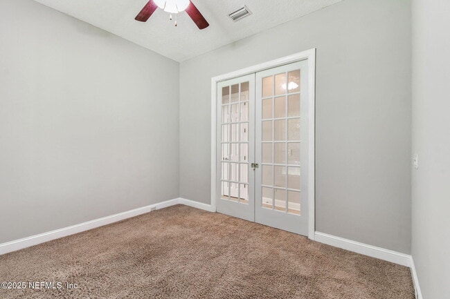 Building Photo - 263 Stonewell Dr