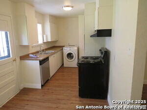 Building Photo - 419 Anton Dr