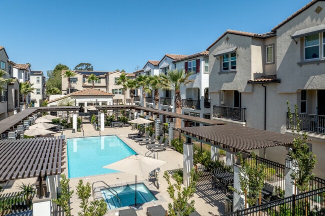 Building Photo - Eclipse