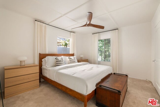 Building Photo - 360 Canon Dr