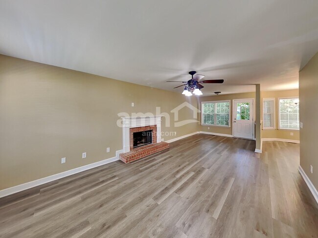 Building Photo - 1835 Oreilly Cir