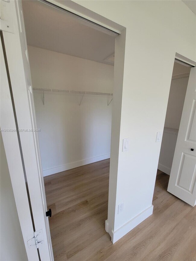 Building Photo - 9936 Woodworth Ct