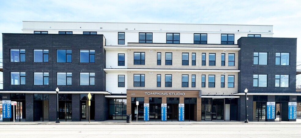 Building Photo - 2500 N High St